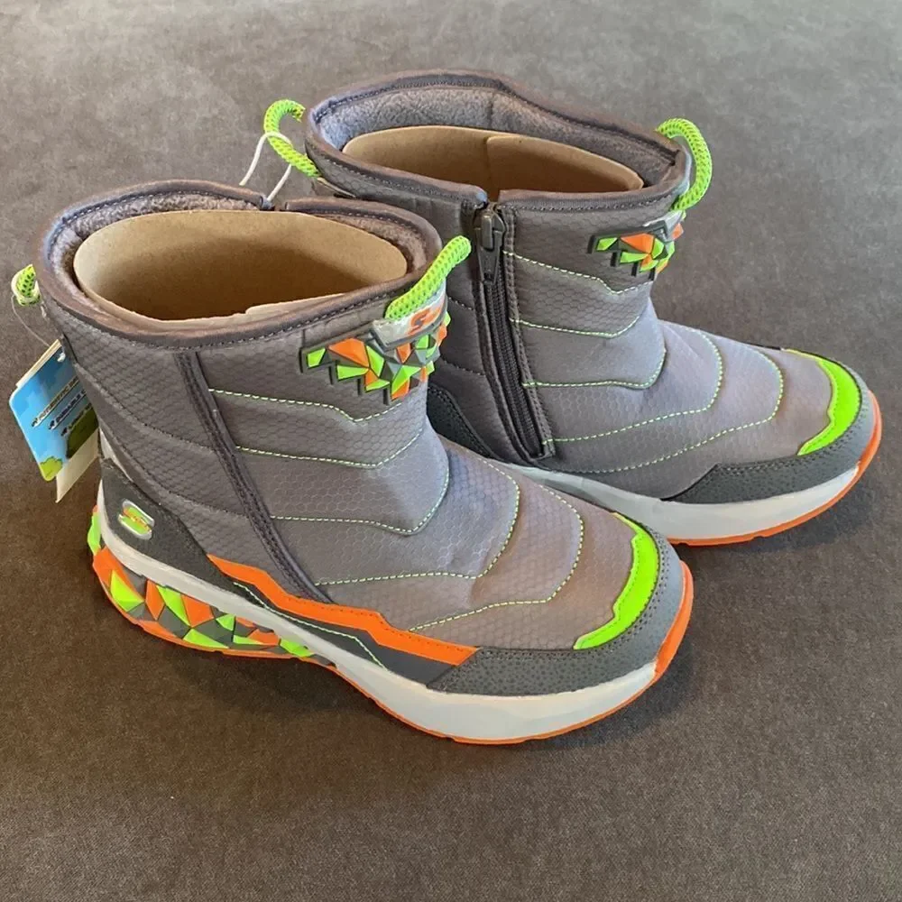 Sport by Skechers Boy’s Zuko Gray Water Repellant Zip Up Boots Size 2 NWT